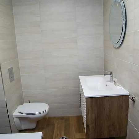 Hotel Соколови Къщи *