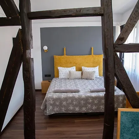 Соколови Къщи Hotel