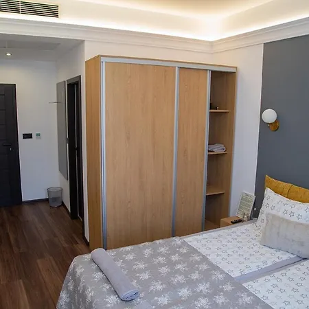 Соколови Къщи Hotel *